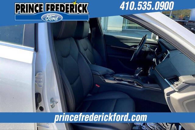 2025 Cadillac CT4 Luxury