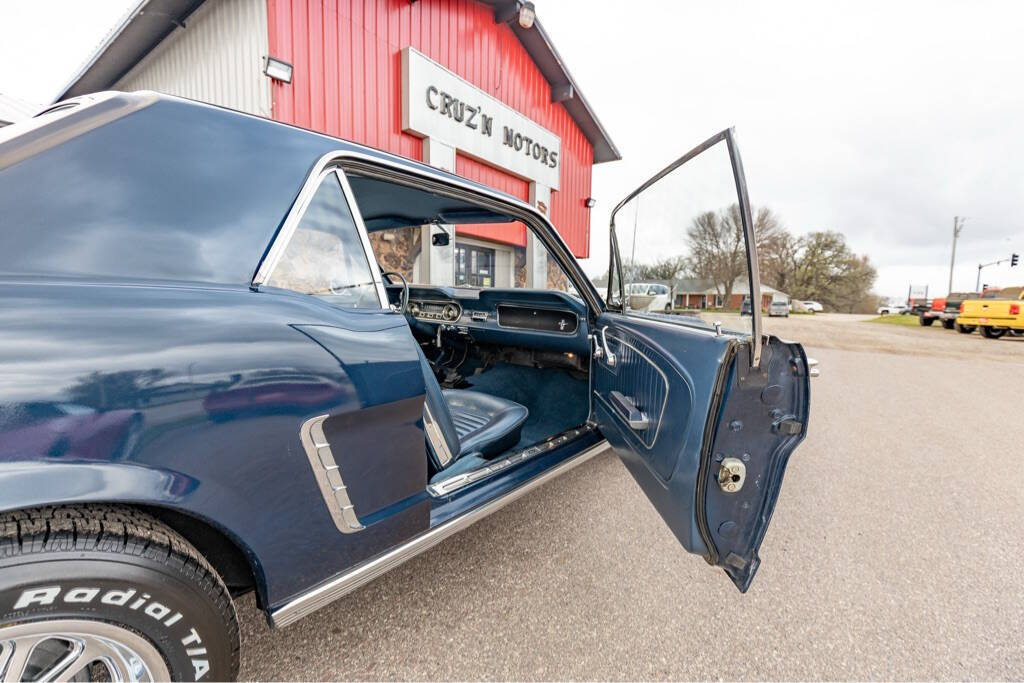 1965 Ford Mustang 65