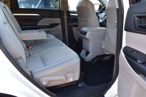 2015 Toyota Highlander LE Plus