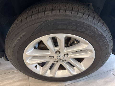 2011 Ford Explorer XLT