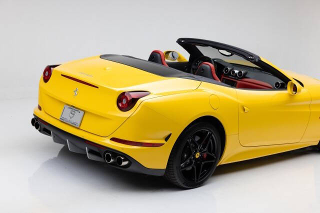 2016 Ferrari California T