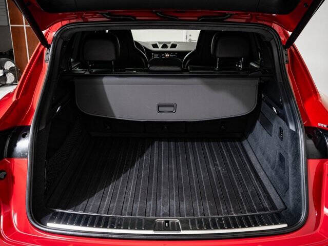 2021 Porsche Cayenne Turbo