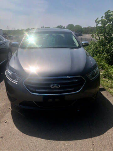 2013 Ford Taurus for sale at Zarate's Auto Sales in Big Bend WI