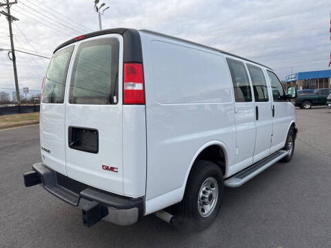 2024 GMC Savana 2500