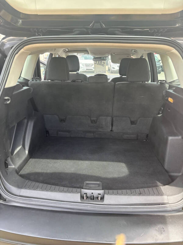 2019 Ford Escape S