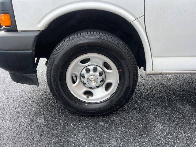 2021 Chevrolet Express 2500