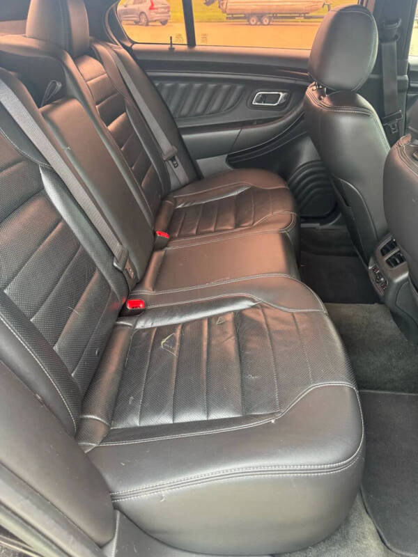 2017 Ford Taurus SHO