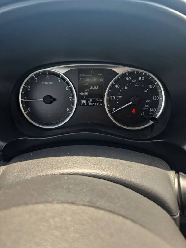 2020 Nissan Kicks S