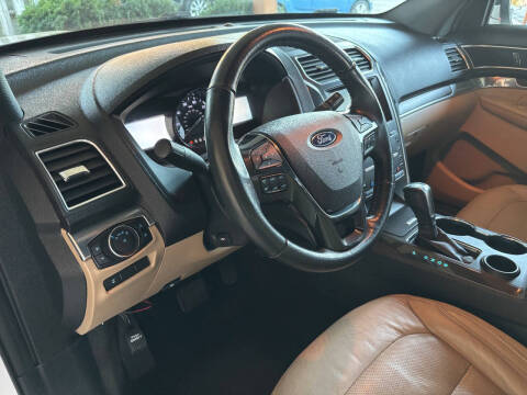 2017 Ford Explorer Limited