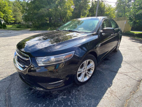 2015 Ford Taurus for sale at Wheels Auto Sales in Bloomington IN