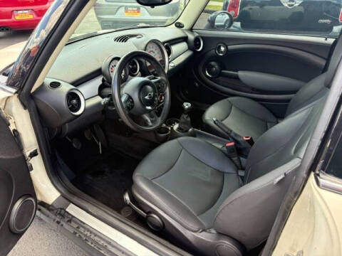 2011 MINI Cooper