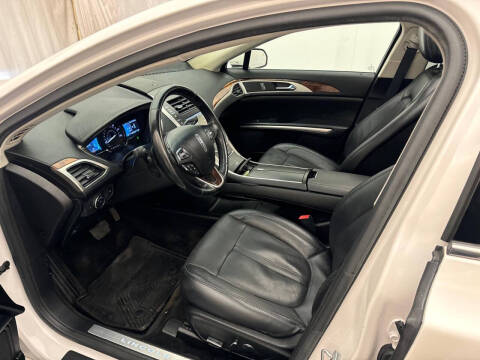 2015 Lincoln MKZ Hybrid