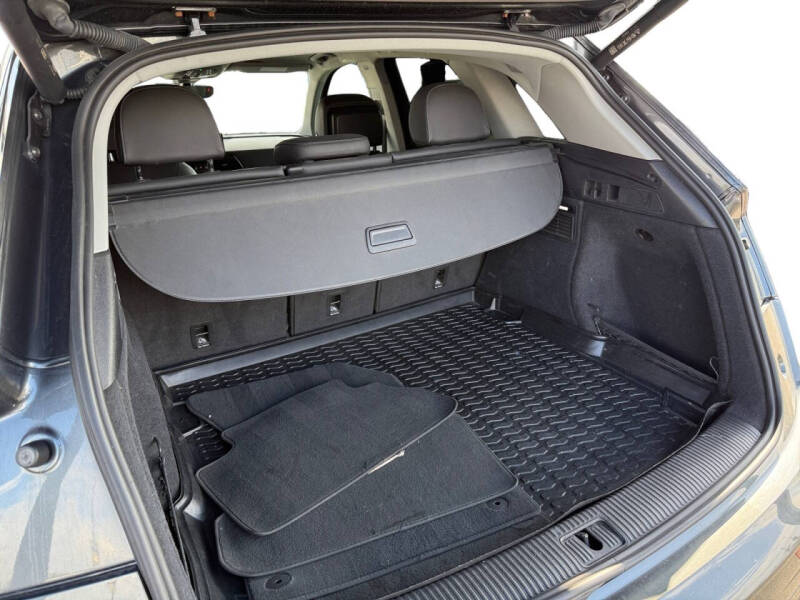 2022 Audi Q5 quattro S line Premium 45 TFSI