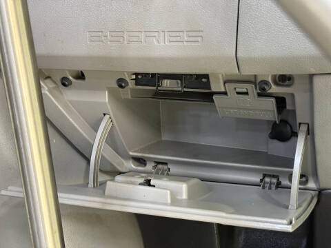 2016 Ford E-Series E-350 SD