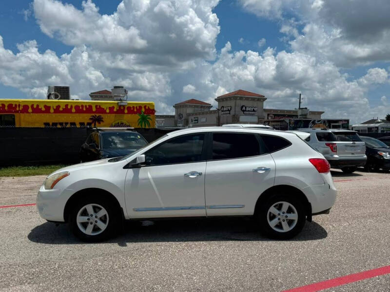 2013 Nissan Rogue SV