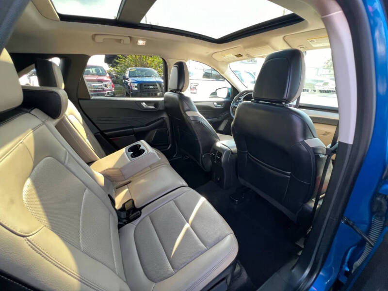 2021 Ford Escape SEL