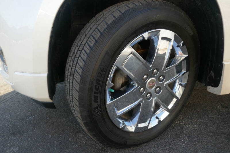 2013 GMC Acadia Denali