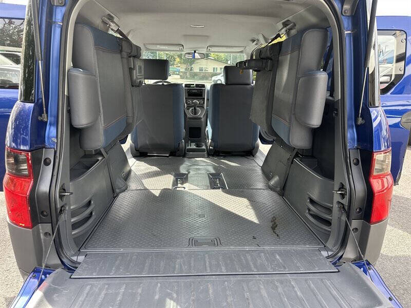 2004 Honda Element LX