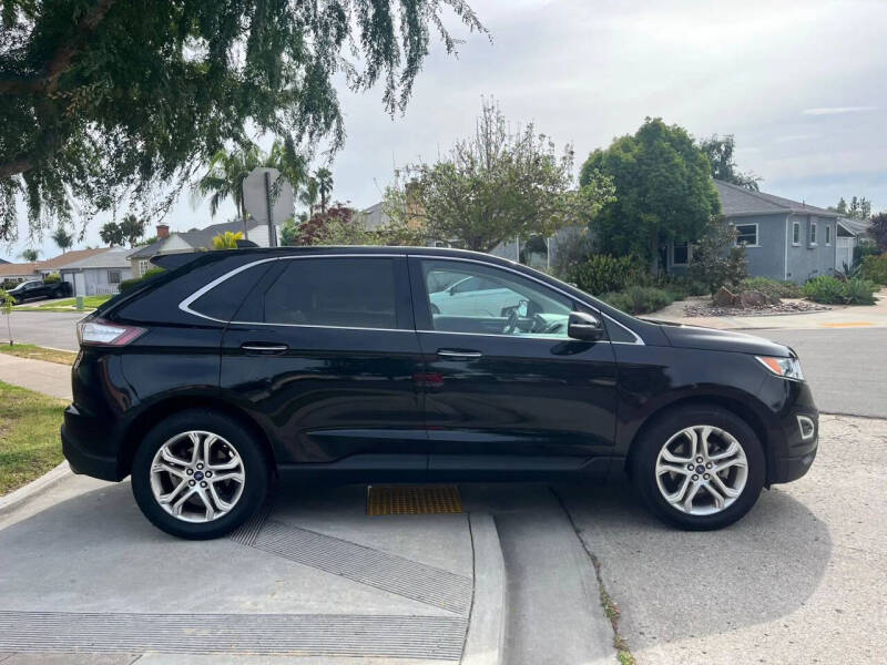 2017 Ford Edge Titanium