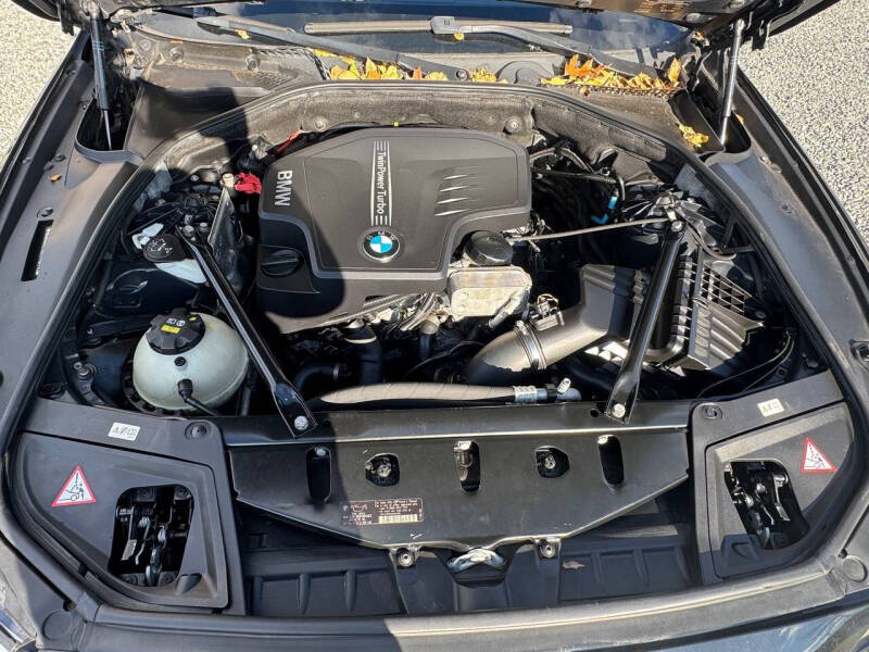 2014 BMW 5 Series 528i