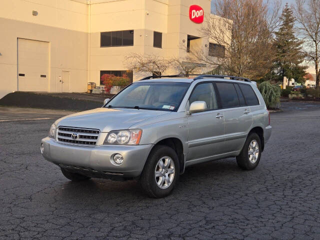 2003 Toyota Highlander for sale at Alpha Auto Sales in Auburn, WA