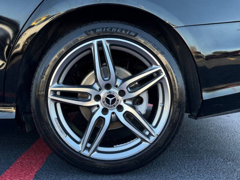 2018 Mercedes-Benz E-Class E 300