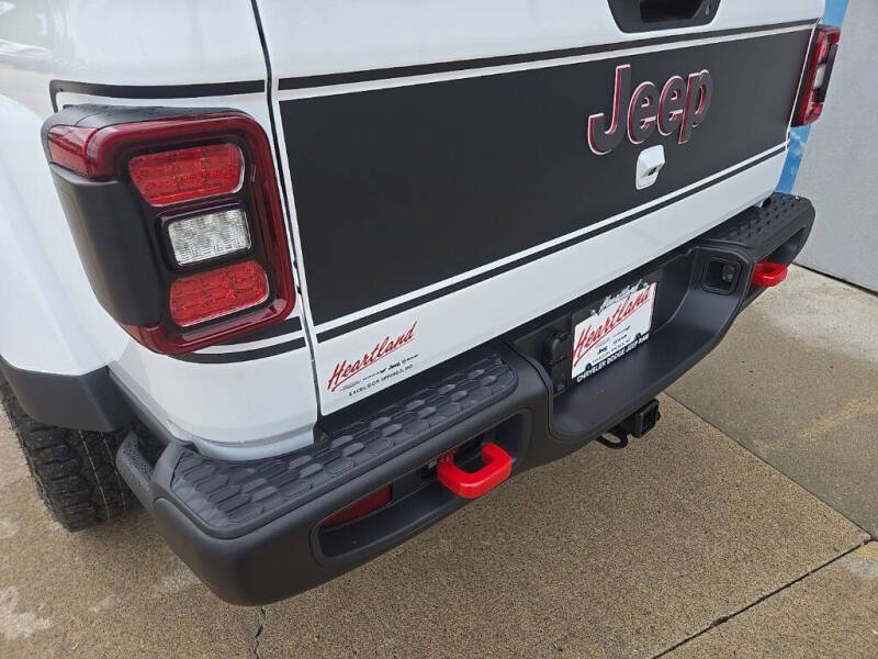2026 Jeep Gladiator Shadow Ops