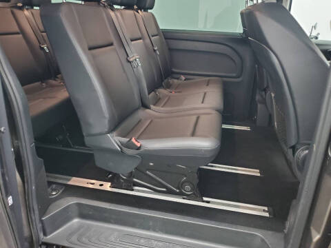 2017 Mercedes-Benz Metris Passenger