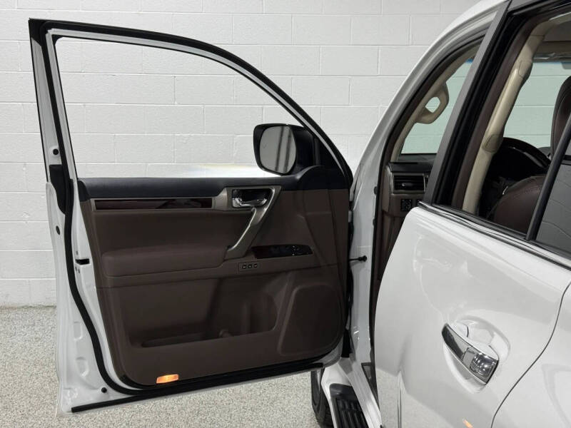 2017 Lexus GX 460