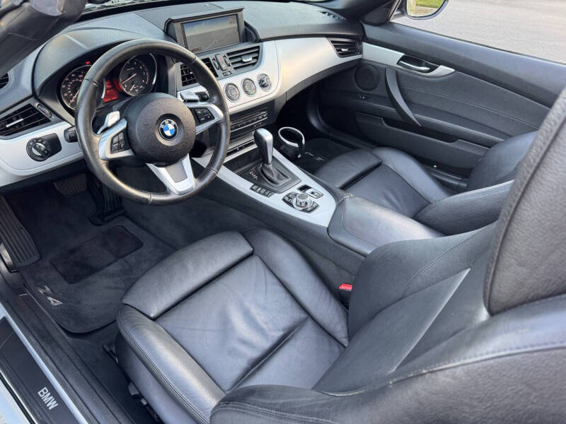 2010 BMW Z4 sDrive30i