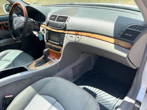 2005 Mercedes-Benz E-Class E 320