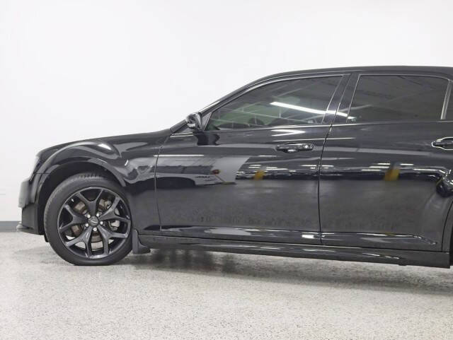 2022 Chrysler 300 S V8