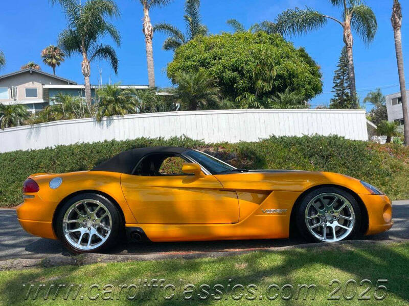 2003 Dodge Viper SRT-10