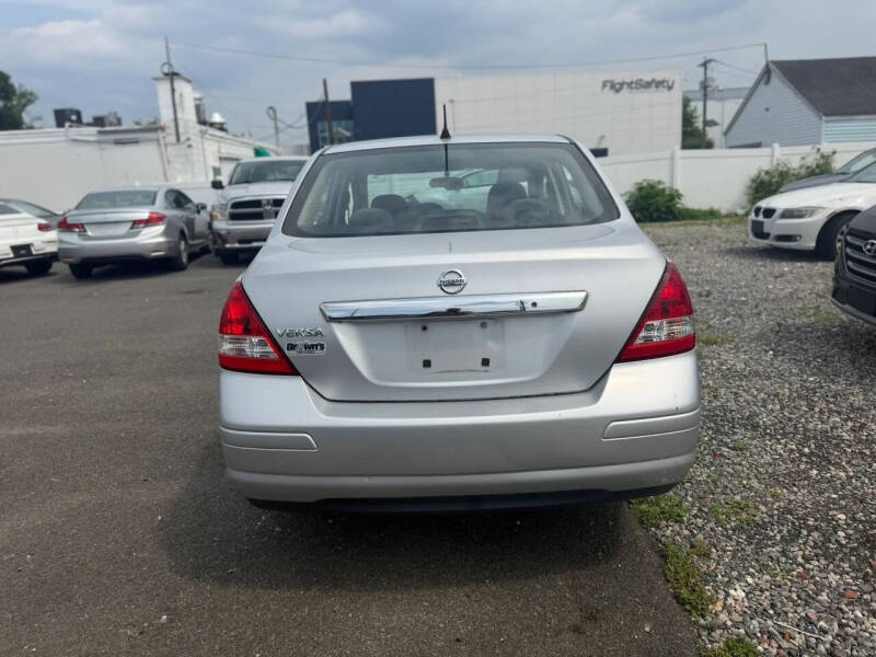 2011 Nissan Versa