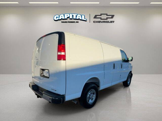 2025 Chevrolet Express 2500