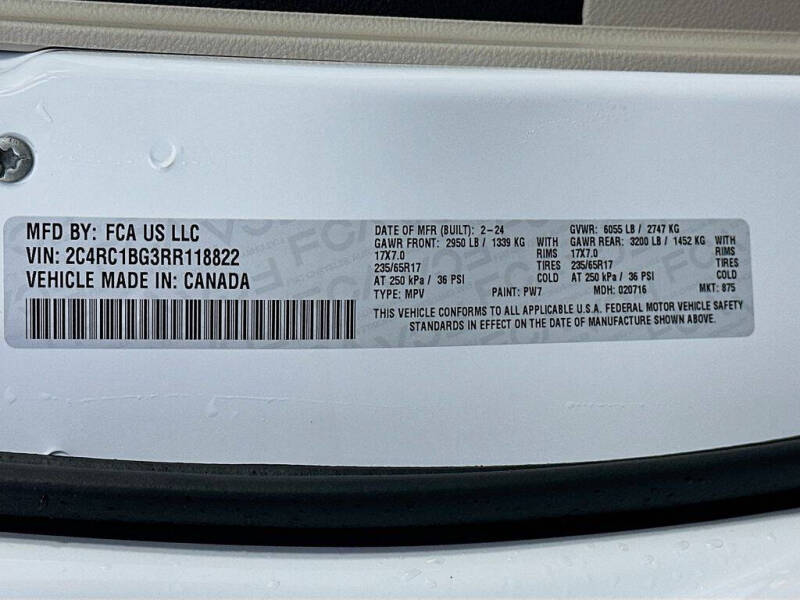 2024 Chrysler Pacifica Touring L
