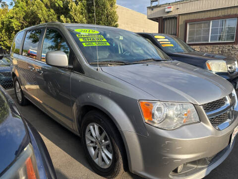 2019 Dodge Grand Caravan SXT 35th Anniversary Edition