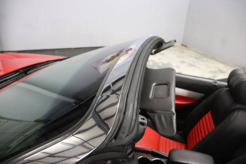 2002 Ford Thunderbird