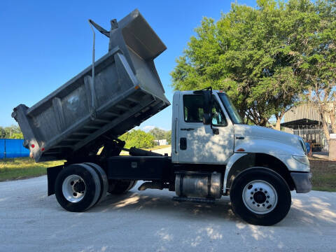 2012 International 4300 DURASTAR DUMP TRUCK