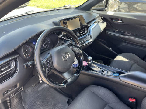2018 Toyota C-HR XLE Premium
