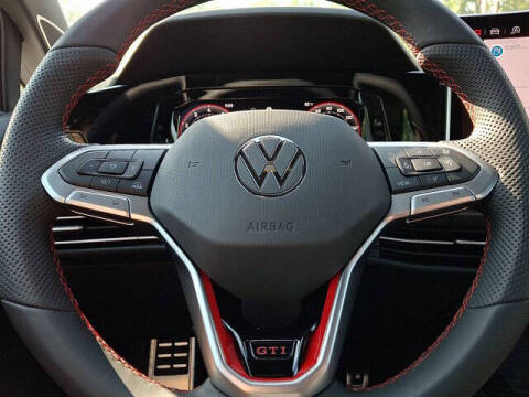 2025 Volkswagen Golf GTI Autobahn