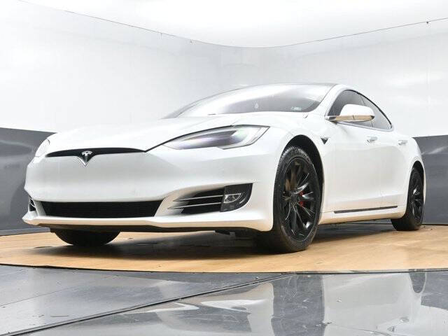 2020 Tesla Model S Performance