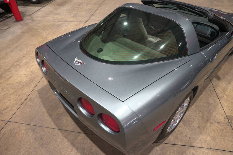 2003 Chevrolet Corvette