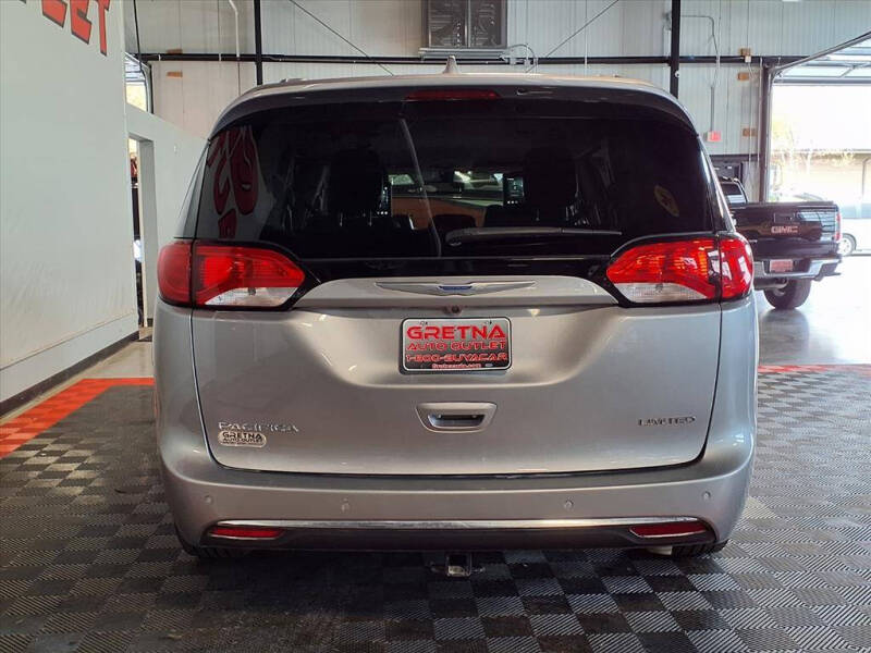 2018 Chrysler Pacifica Limited