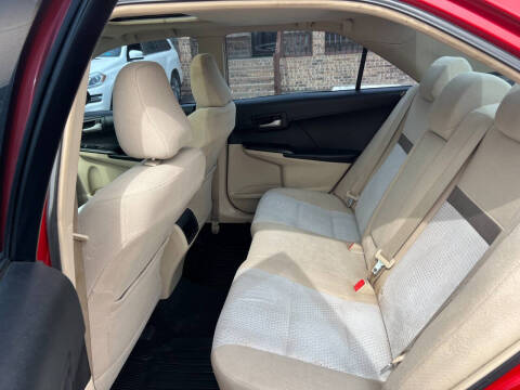 2012 Toyota Camry LE