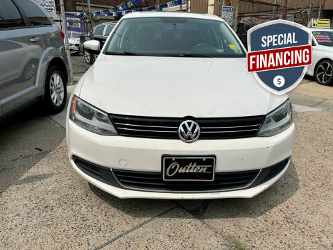 2013 Volkswagen Jetta for sale at AUTO DEALS UNLIMITED in Philadelphia PA