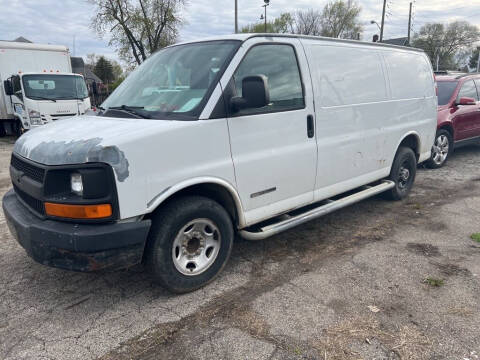 2005 GMC Savana for sale at Connect Truck and Van Center in Indianapolis IN