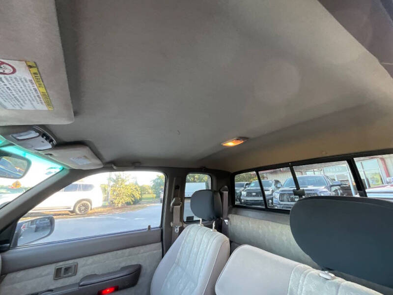 2000 Toyota Tacoma SR5