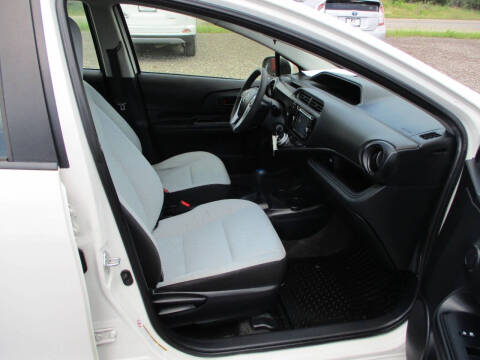 2015 Toyota Prius c Two