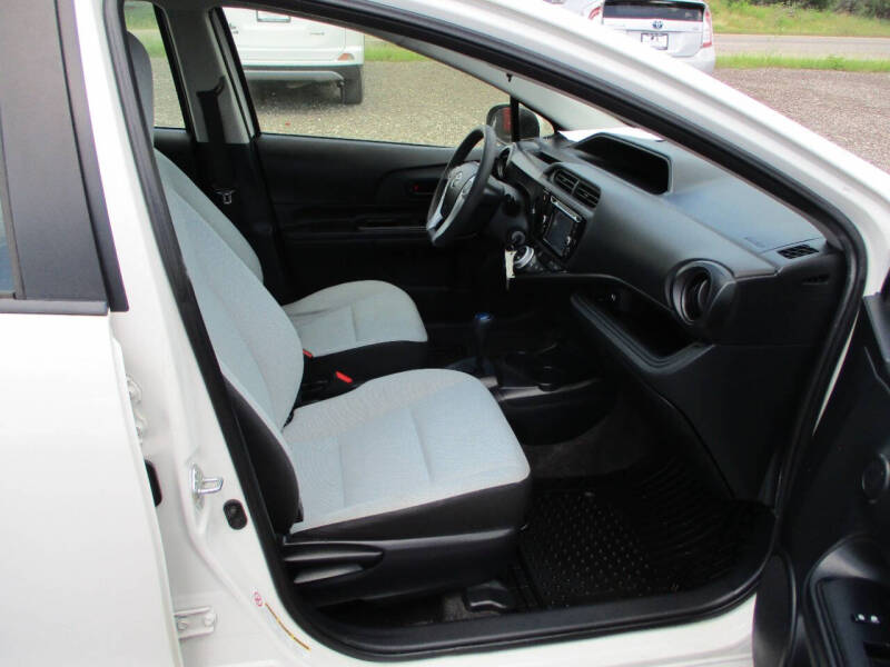 2015 Toyota Prius c Two